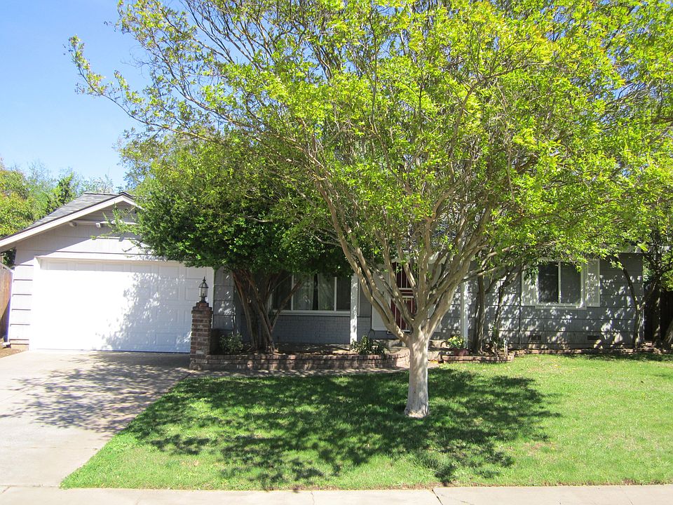 1st image of 2440 Park Estates Dr