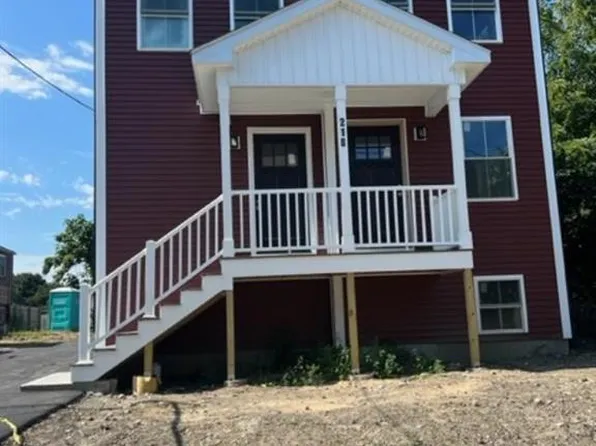 218 Cato St, Woonsocket, RI 02895