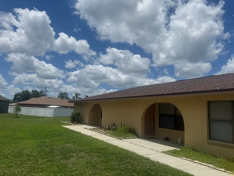 627B Bittern Ct — Photo 2