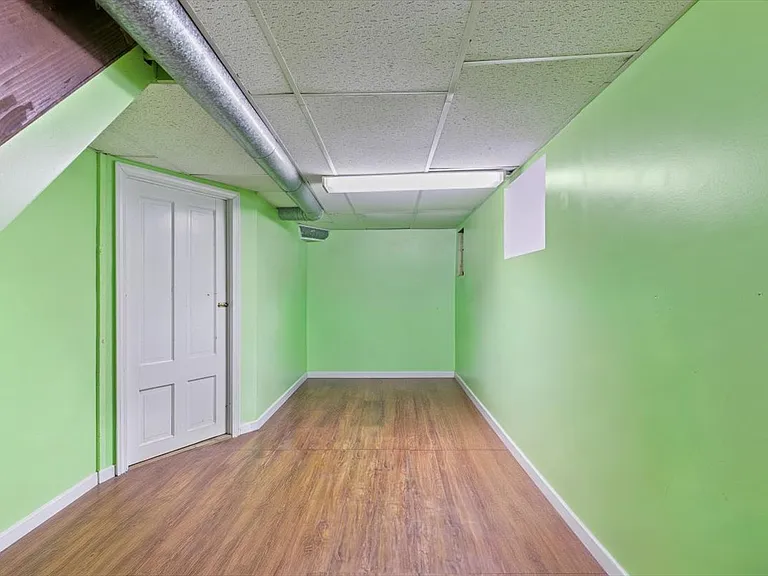 335 Salem St #2 — Photo 16