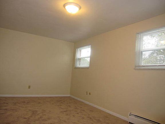 5th image of 2528 Columbia Ave APT 4