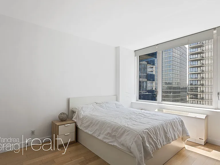 22 N 6th St #16B — Photo 5