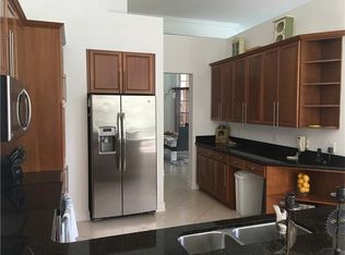 1799 Harbor Pointe Cir, Weston, FL 33327