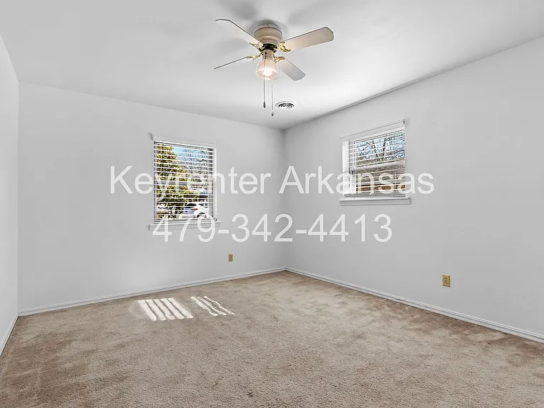 4100 Miller Dr — Photo 14