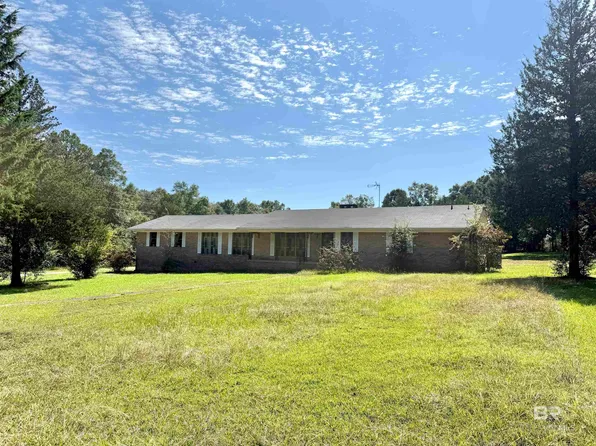 8021 Yorkhaven Rd, Mobile, AL 36695