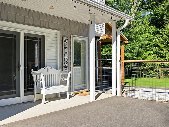 5th image of 3156 Bowman Rd