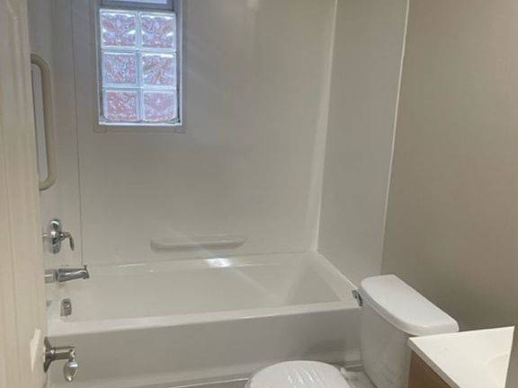 4th image of 3288 Dale Ave #3294