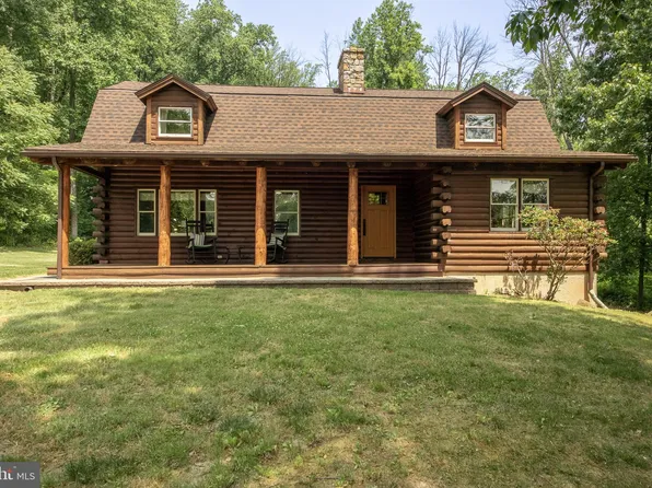 1169 Peevy Rd, East Greenville, PA 18041