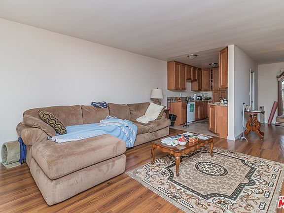 5th image of 5875 Doverwood Dr Unit 206