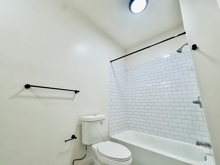 1303 Adeline St — Photo 29
