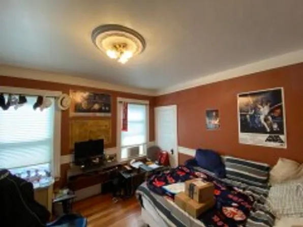 12 Oswald St, Roxbury, MA