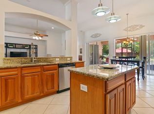 926 Rock Creek St, Apopka, FL 32712