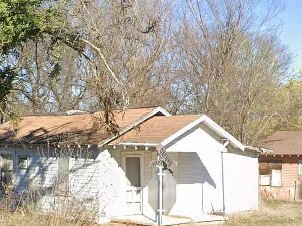 122 W Harrison St, Maud, OK 74854