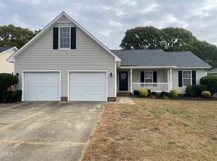 5212 Thackeray Dr, Fayetteville, NC 28306