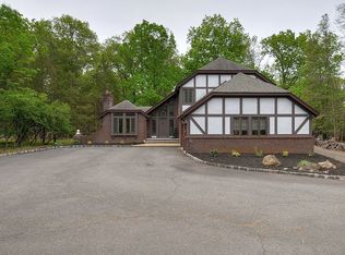 904 McKinley St, Bridgewater, NJ 08807