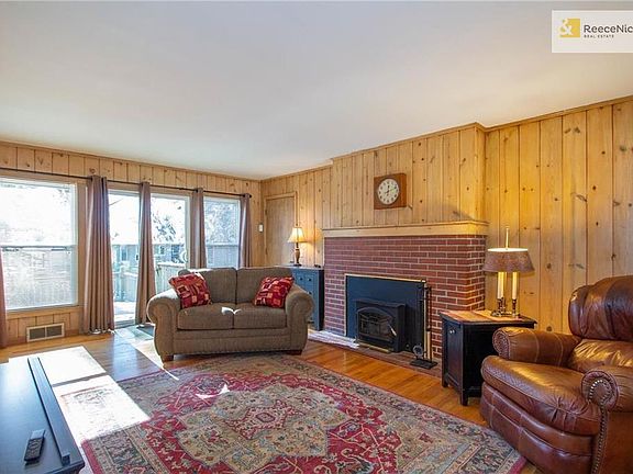 5th image of 1319 W 85th St