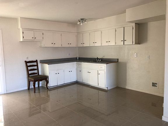 5th image of 6853 W Mariposa St