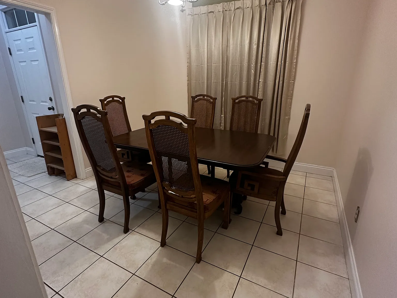 3 bed, 1532 sqft, $2,300 — Photo 3
