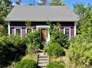 225 Concord Stage Road, Weare, NH 03281