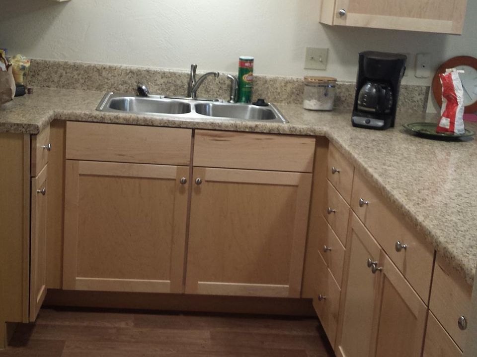 1st image of 2080 Siskiyou Blvd APT 16