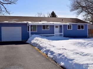 3170 E Owen St, Ammon, ID 83406