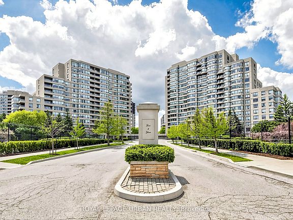 2nd image of 11 Townsgate Dr #110