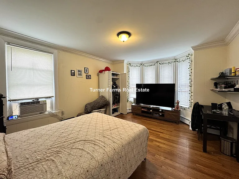 30 Wordsworth St #2F — Photo 14