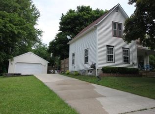 818 W Peck St, Whitewater, WI 53190