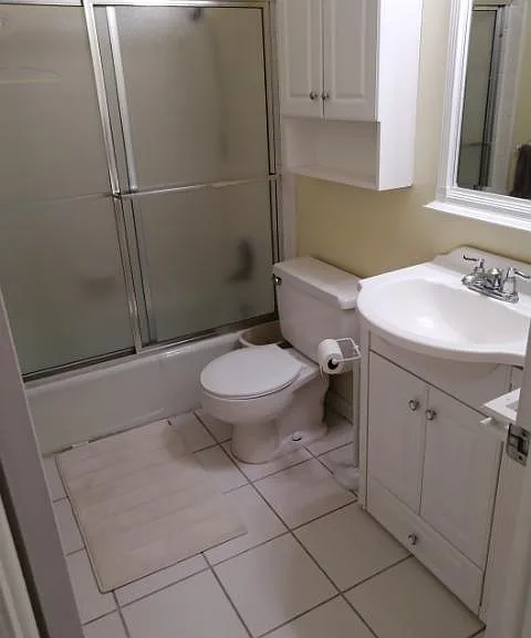 2128 E Georgetown Sq #C — Photo 7