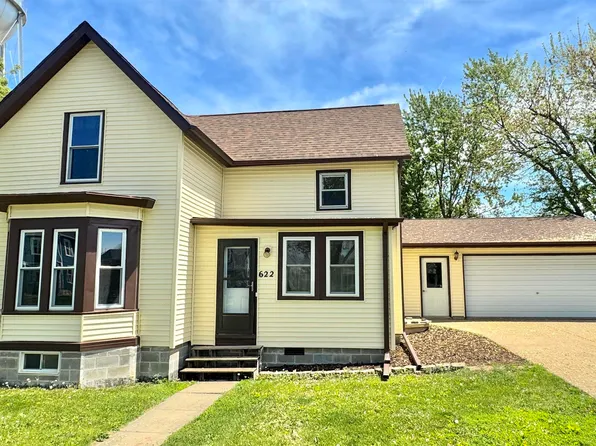622 Main St, Grinnell, IA 50112