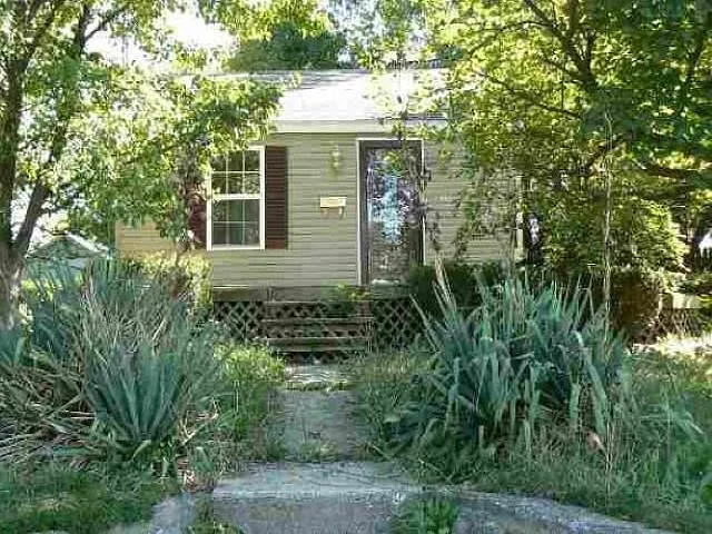 1409 Ratliff St photo 1