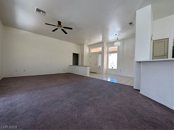 5th image of 9904 Rosamond Dr