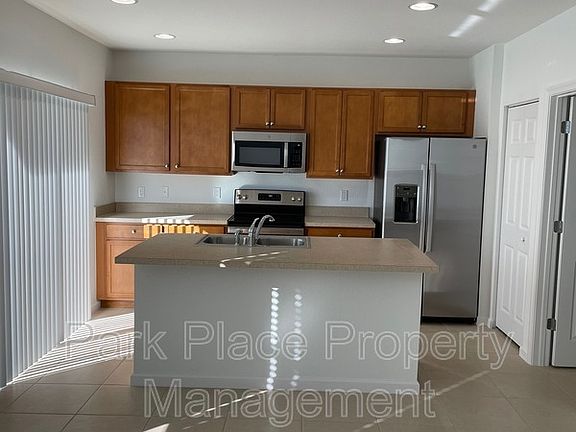 5th image of 2240 NW Treviso Cir