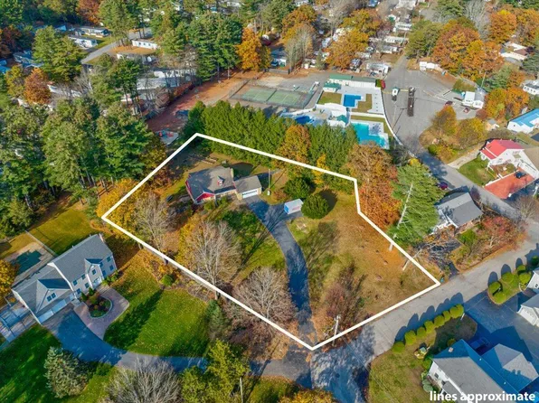 4 Oak Street, Old Orchard Beach, ME 04064