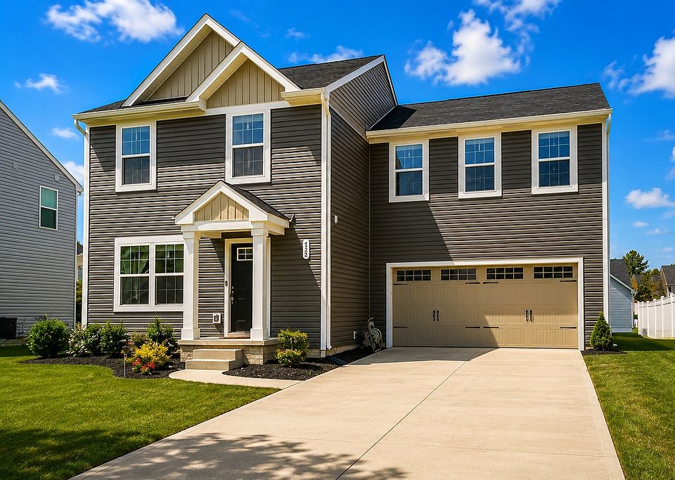 1st image of 472 Roberta Dr