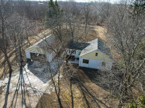 1921 West Oakwood ROAD, Oak Creek, WI 53154