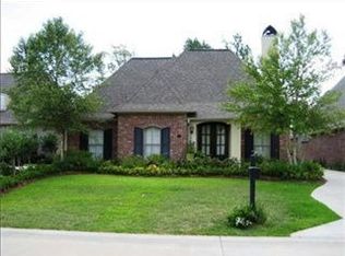 2325 La Cache Dr, Lake charles, LA 70601