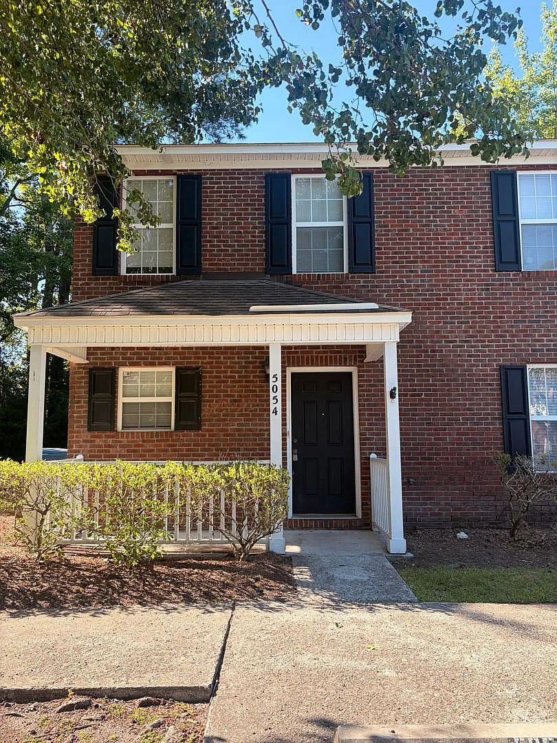 5054 Lamppost Circle — Photo 1