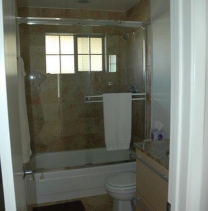 5th image of 1850 E Maryland Ave Unit 23