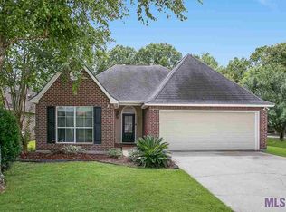 38069 Cove Ct, Prairieville, LA 70769
