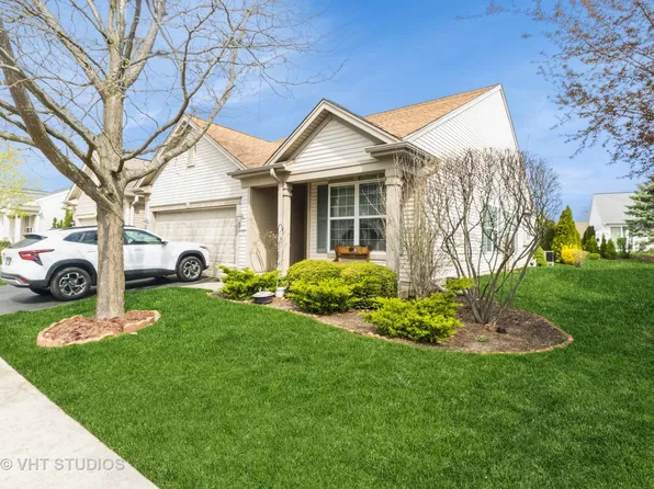 13474 Lehigh St, Huntley, IL 60142