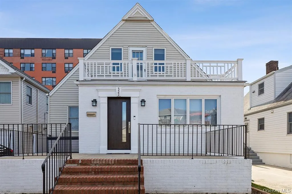 1 bed, 1.0 bath, 400 sqft, $2,600 — Photo 1