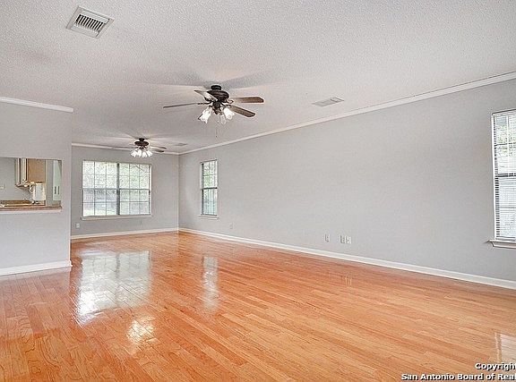 3rd image of 15835 Tampke Pl