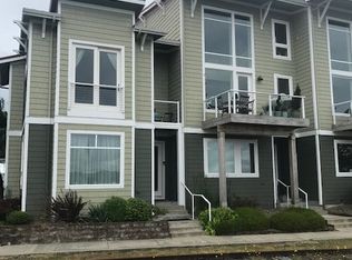 2930 Expedition Ln, Astoria, OR 97103