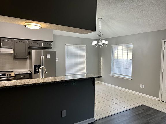 5th image of 8445 Bridge Creek Dr