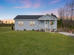1592 Caratoke Hwy, Moyock, NC 27958