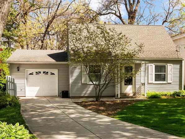 1305 Wyldhaven Ave, Monona, WI 53716