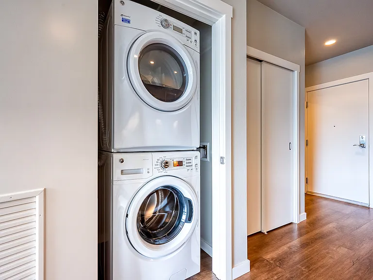 1085 103rd Ave NE #511 — Photo 9
