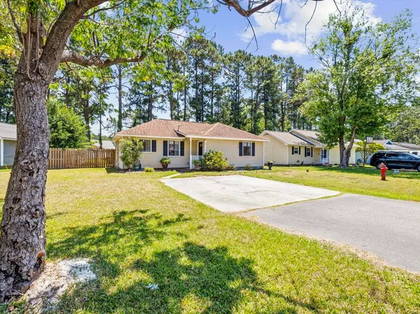 23 Ryan Ln., Myrtle Beach, SC 29579