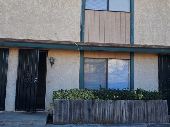 45419 10th St W APT B, Lancaster, CA 93534